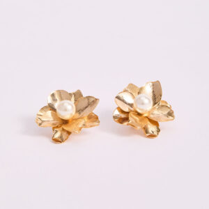 Aretes Flor Aurora con Perla Nefrah