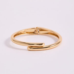 Pulsera Dorada Minimal Doble Línea Nefrah