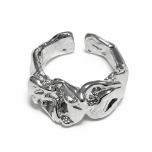 Anillo Plateado Regulable Orgánico Textura Fundida